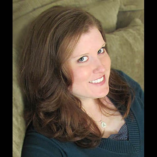 Anna Lee Huber