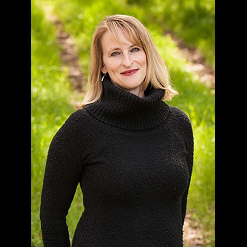 Lynn Carthage